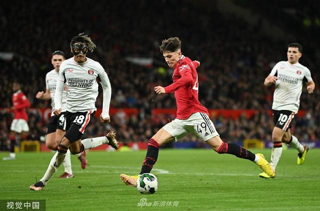 位女足高管 位女足高管